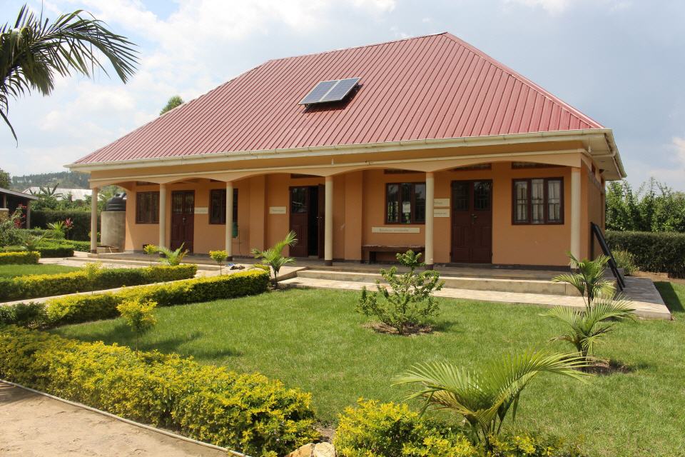 N&auml;hen 3 Febr.24